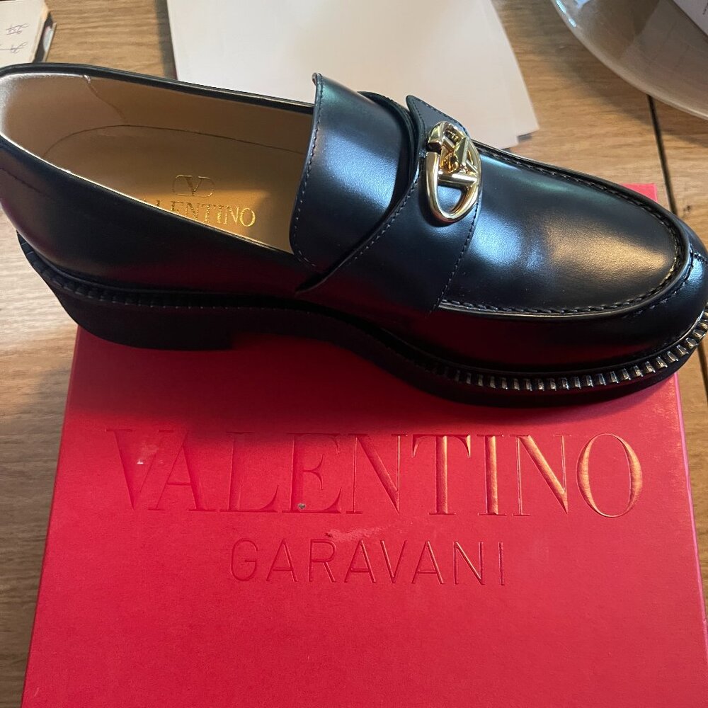 Valentino Loafers Retail $1090.00 - NEW